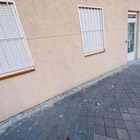 Hospedaje Cuatro Vientos Madrid Luaran gambar